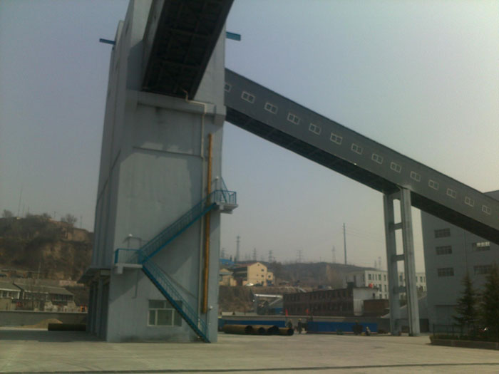 山西晉煤集團礦上破碎篩分樓除塵器發(fā)貨 山西晉煤集團礦上破碎篩分樓除塵器發(fā)貨