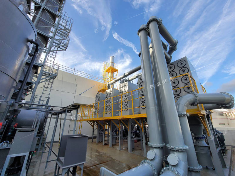 濾筒除塵器vs布袋除塵器：哪種更適合您的車間？